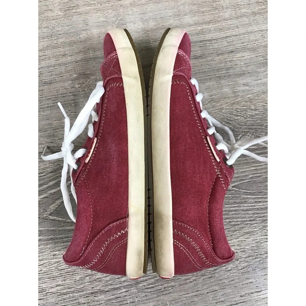 Taos Star Red Canvas Women's Size 7.5 Comfort Walking Sneakers Shoes STA-12844